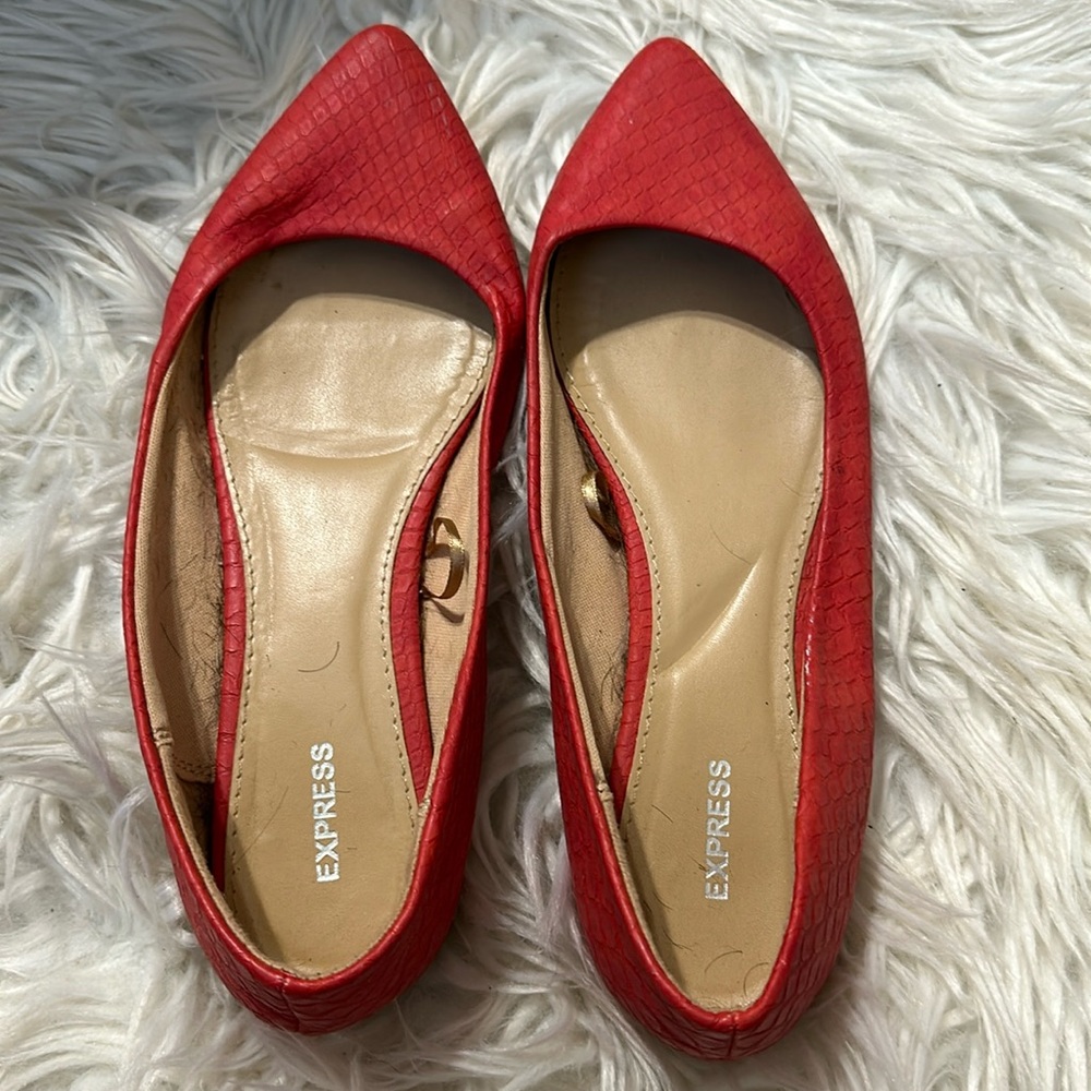 Women’s shoes